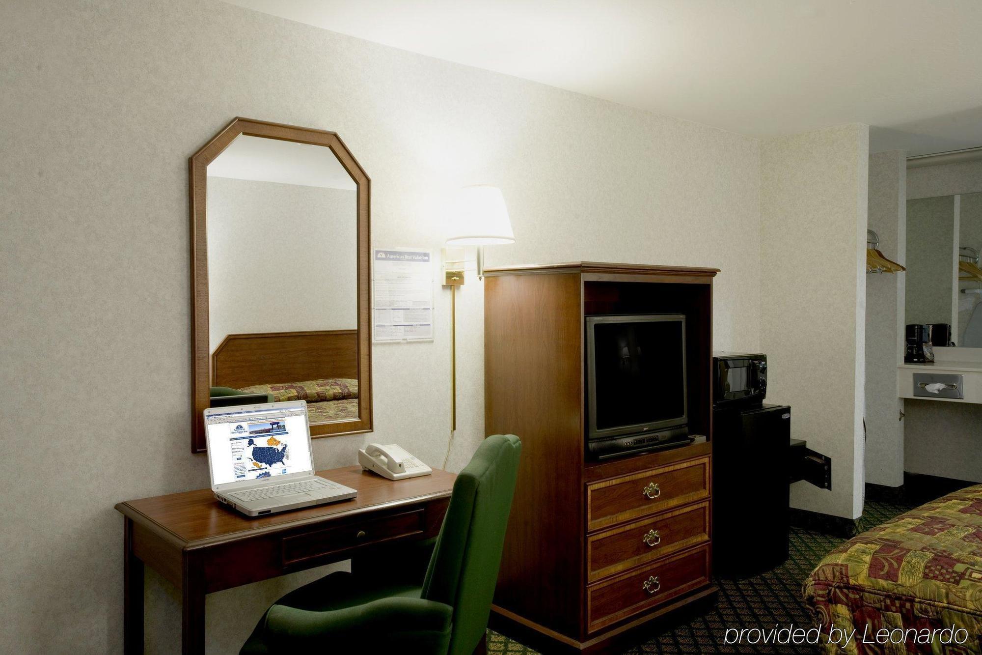 Americas Best Value Inn San Jose Convention Center Pokoj fotografie